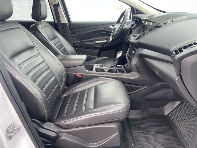 Used 2019 Ford Escape SEL image 15