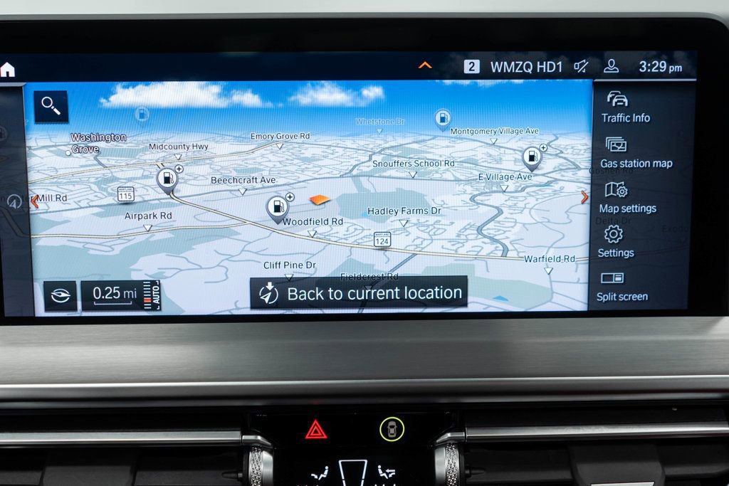 Used 2025 BMW X4 xDrive30i w/ Premium Package image 21