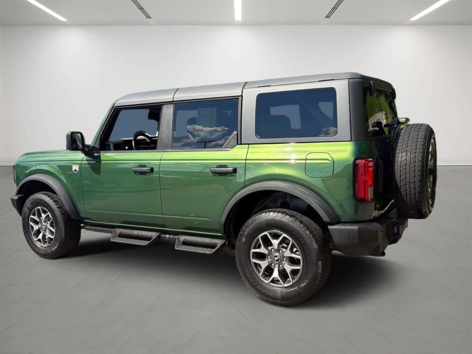 Used 2023 Ford Bronco Big Bend AWD/4WD image 3