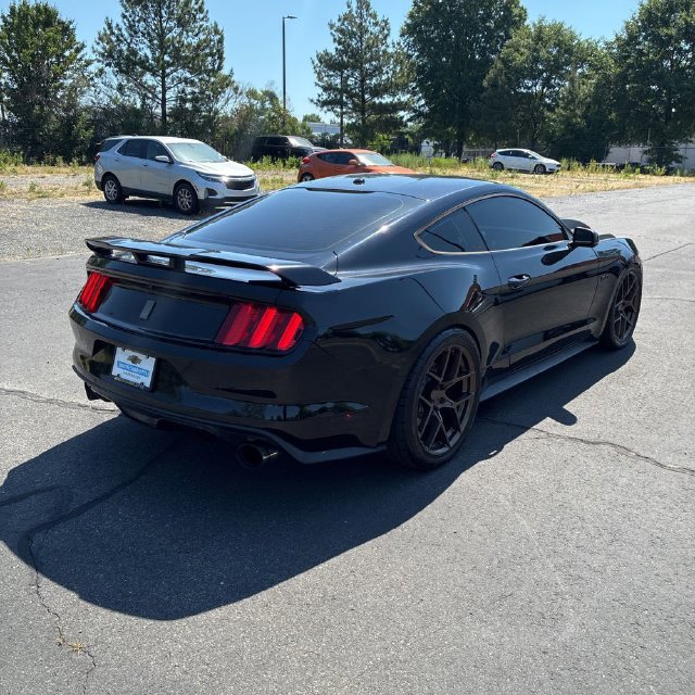 Used 2015 Ford Mustang GT Premium w/ Equipment Group 401A RWD image 7