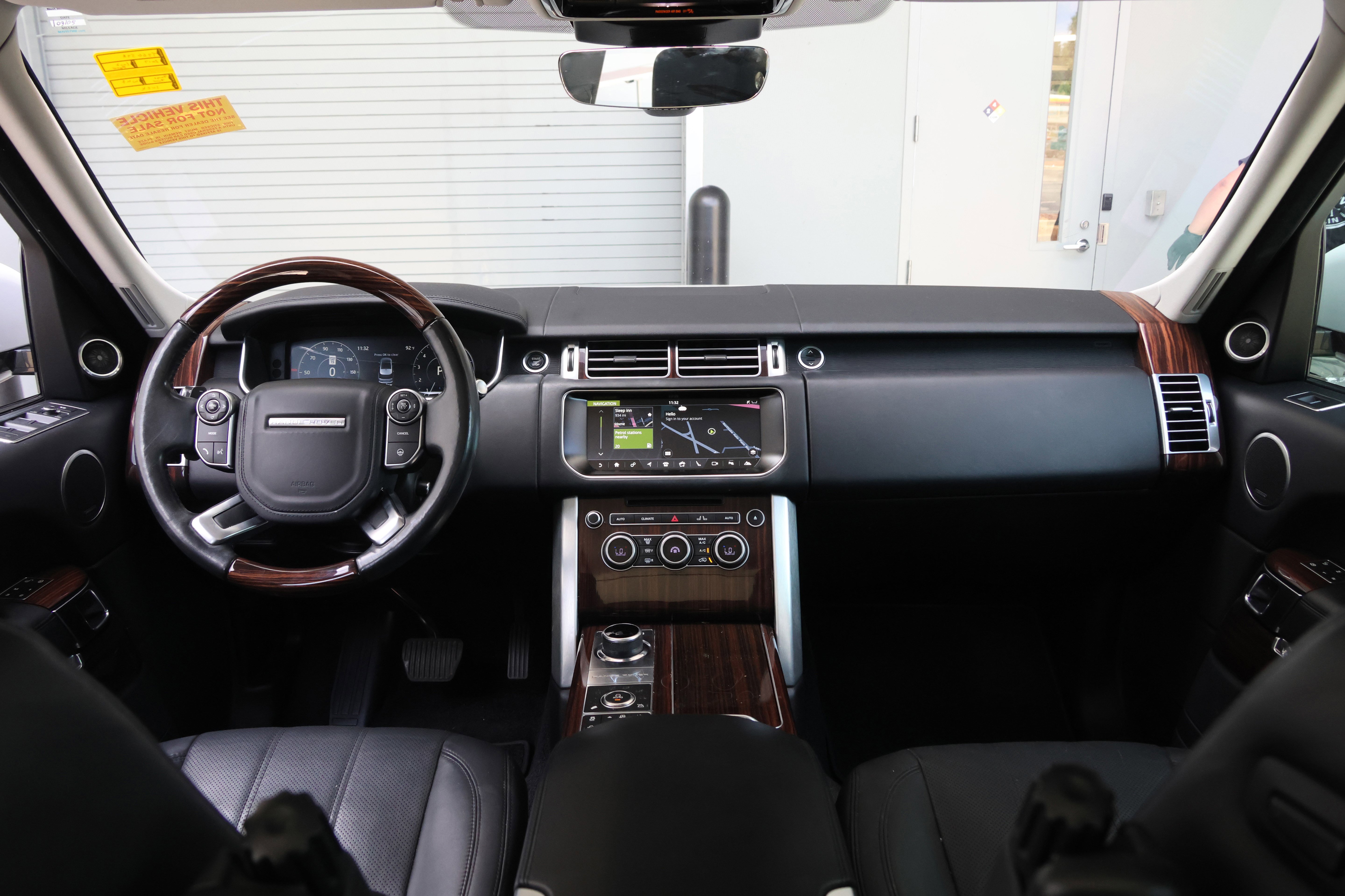 Used 2017 Land Rover Range Rover HSE AWD/4WD image 17