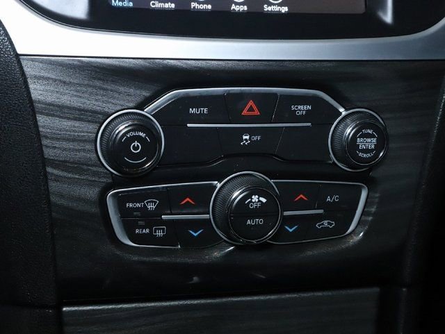 Used 2022 Chrysler 300 Touring w/ Sport Appearance Package image 25