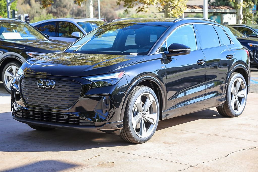 New 2026 Audi Q4 e-tron Premium Plus image 3