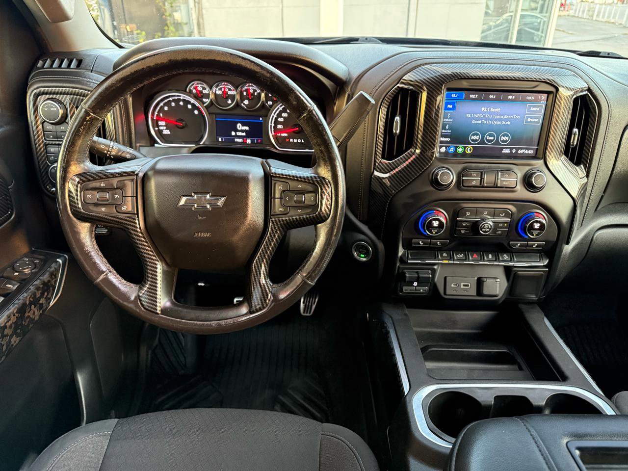 Used 2021 Chevrolet Silverado 1500 LT Trail Boss w/ Bed Protection Package AWD/4WD image 3