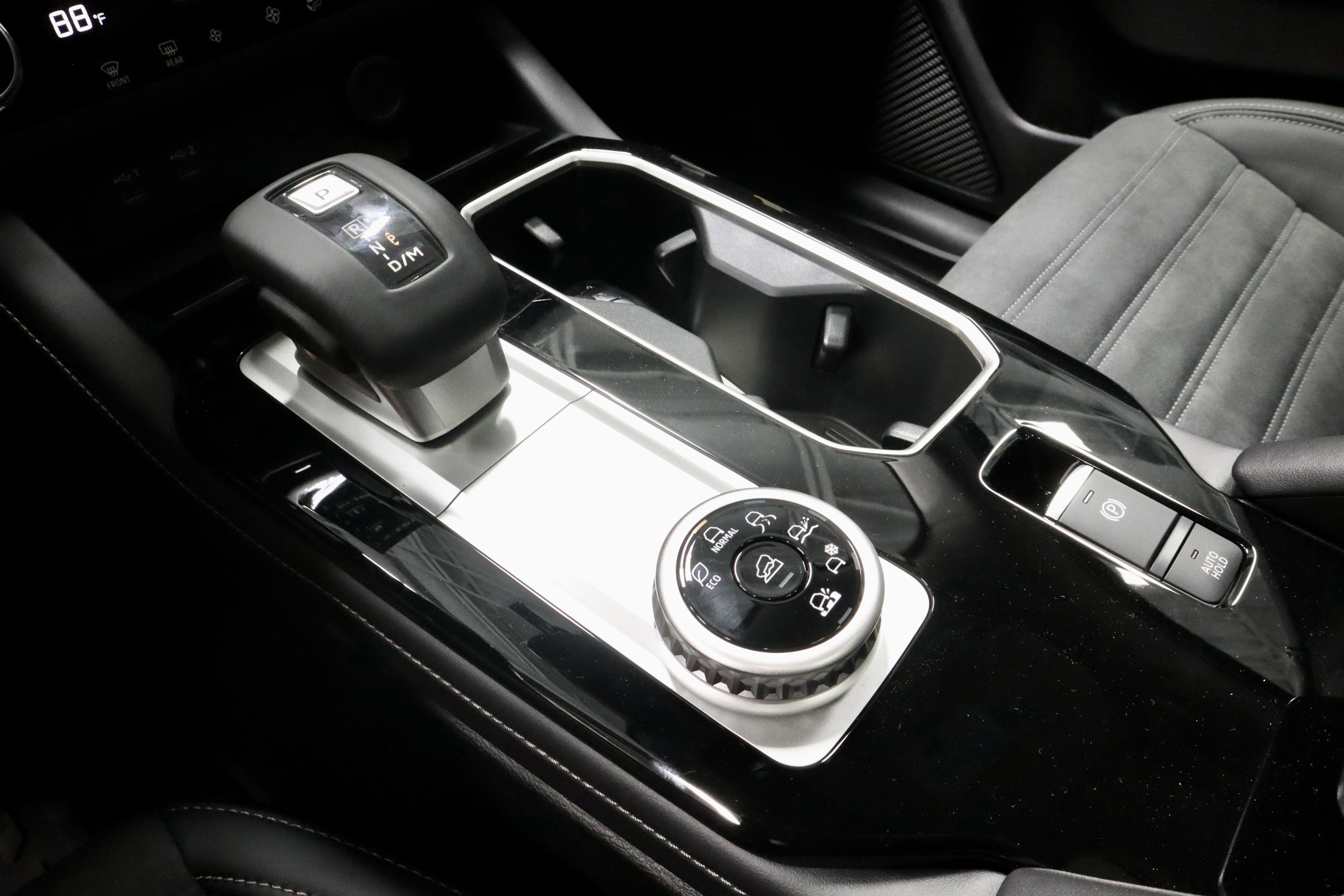 New 2026 Mitsubishi Outlander Trail Edition image 31