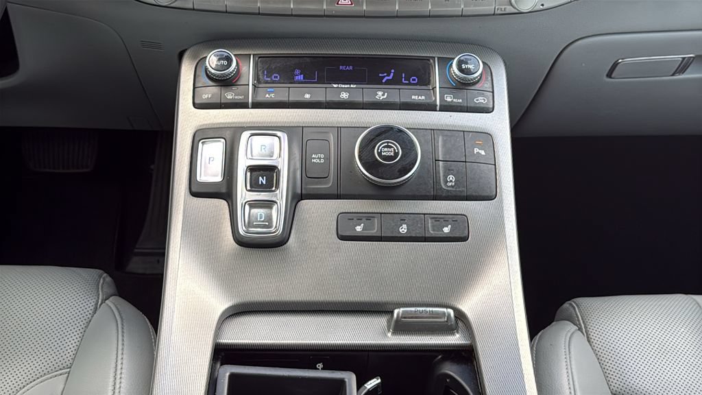 Used 2022 Hyundai Palisade SEL w/ 8P Bench Seat Package FWD image 27