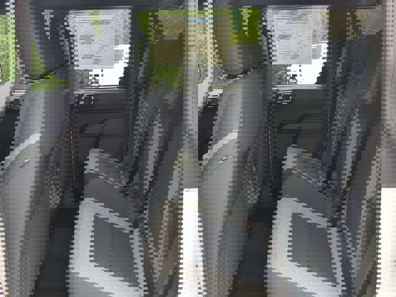 New 2025 Ford Bronco 4-Door image 12