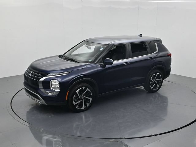 Used 2024 Mitsubishi Outlander SE FWD image 47