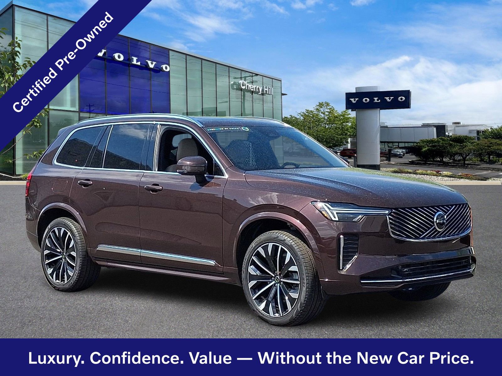 Certified 2025 Volvo XC90 B5 Core image 1