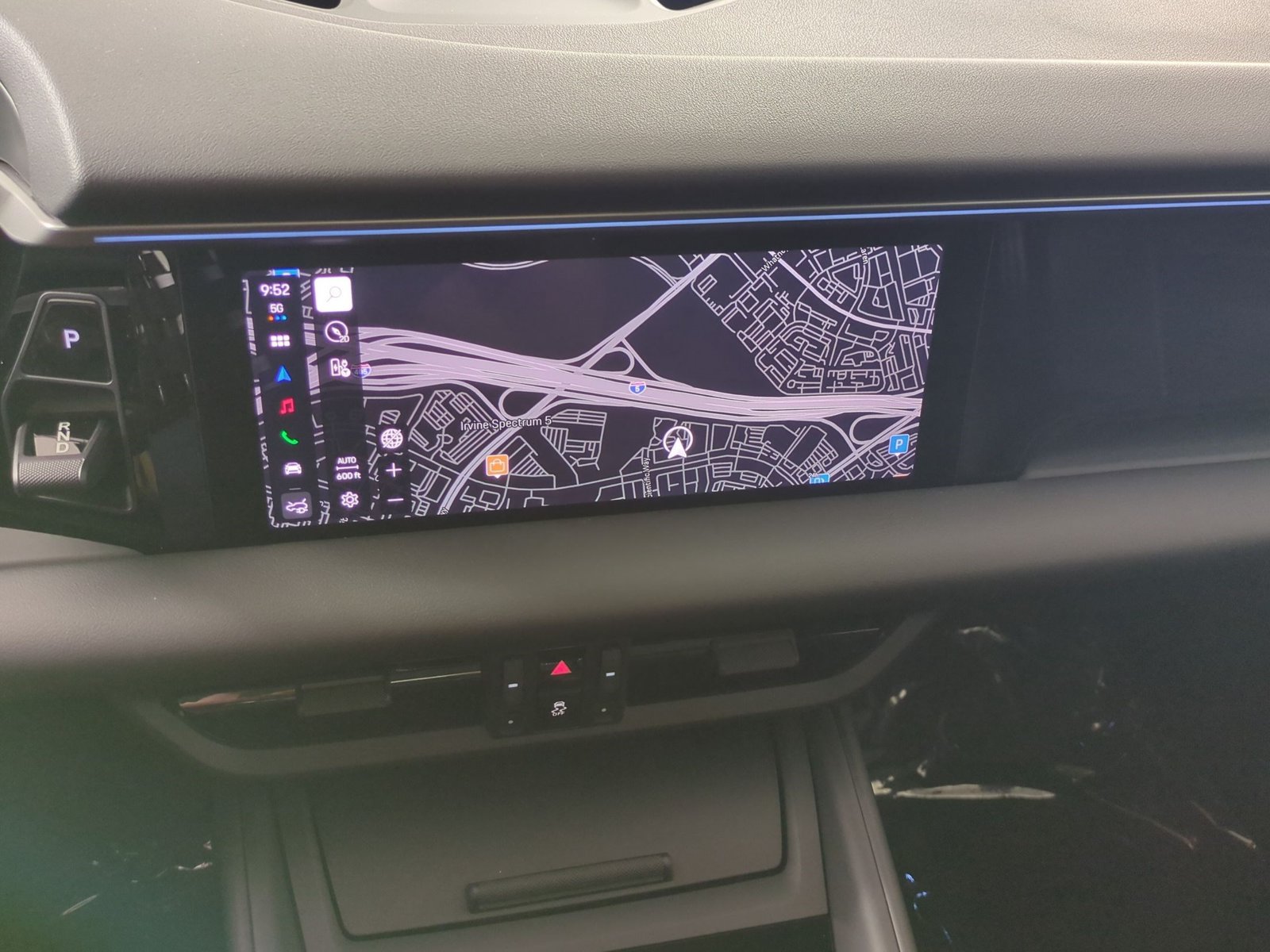 New 2026 Porsche Macan Electric RWD image 22