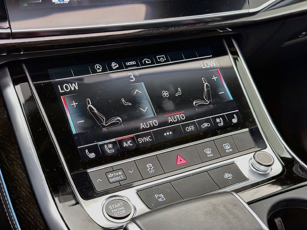 Used 2022 Audi Q8 Premium Plus w/ Premium Plus Package AWD/4WD image 21