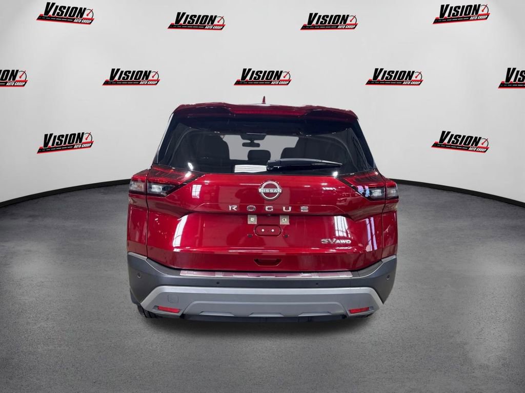 Used 2023 Nissan Rogue SV image 6