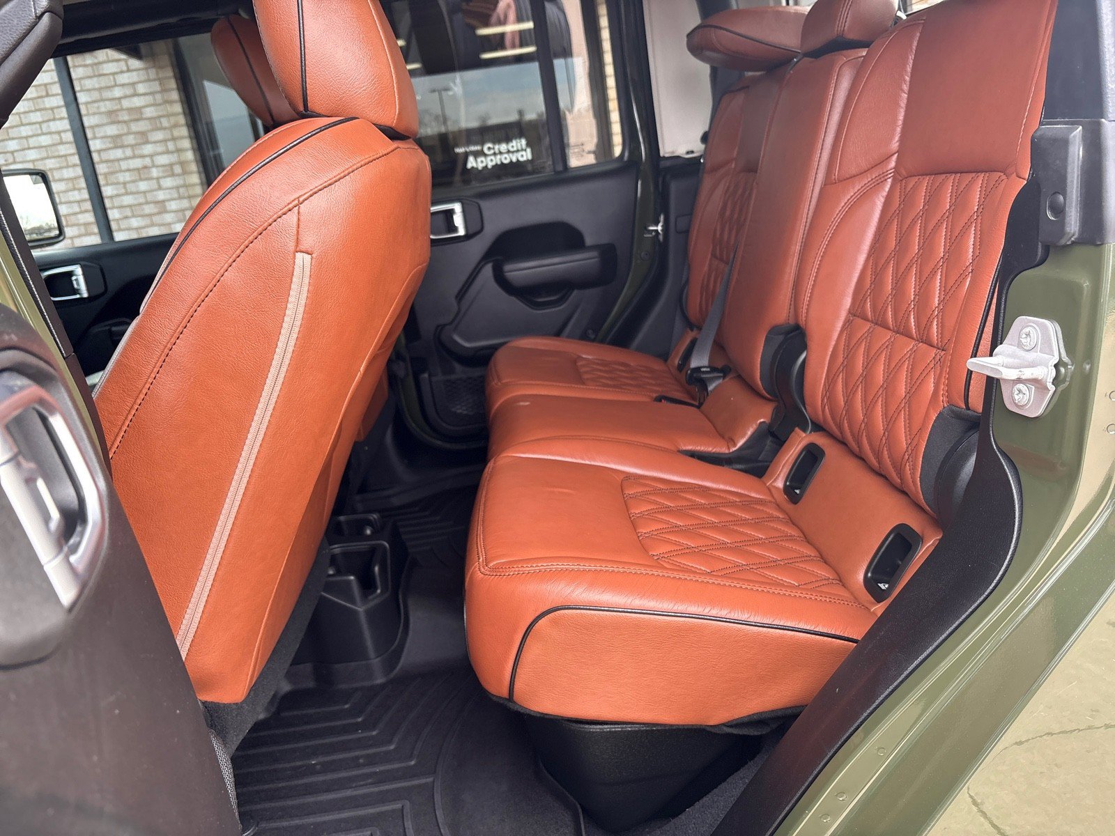 Used 2023 Jeep Gladiator Sport image 4