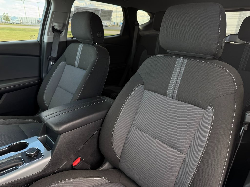 Used 2024 Chevrolet Blazer LT image 10