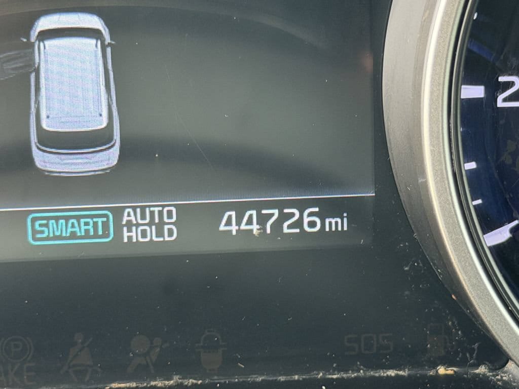 Certified 2024 Kia Carnival LX FWD image 36