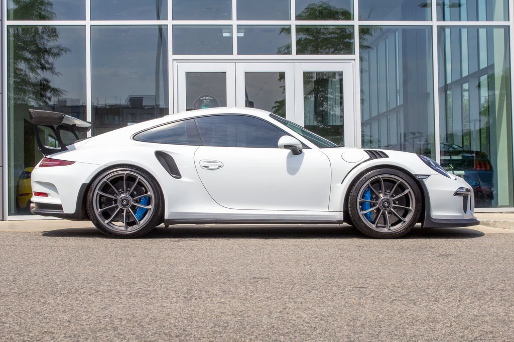 Used 2016 Porsche 911 GT3 RS RWD image 4