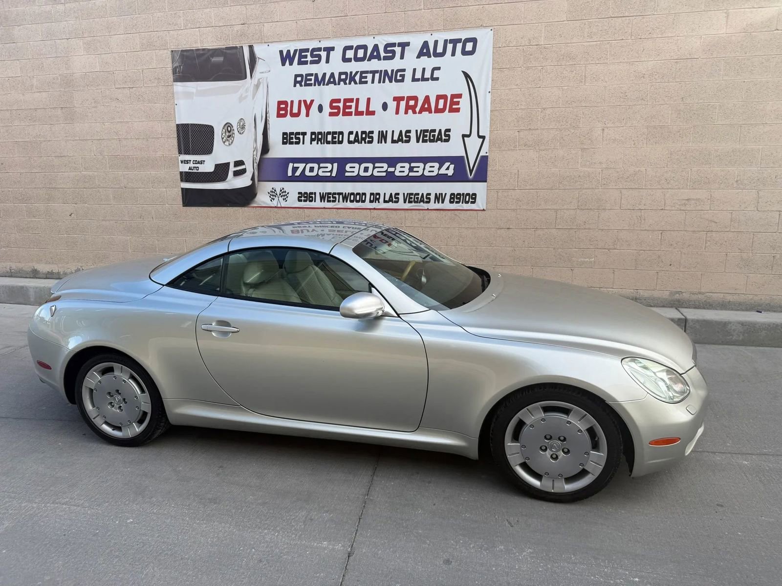 Used 2003 Lexus SC 430 Convertible image 3