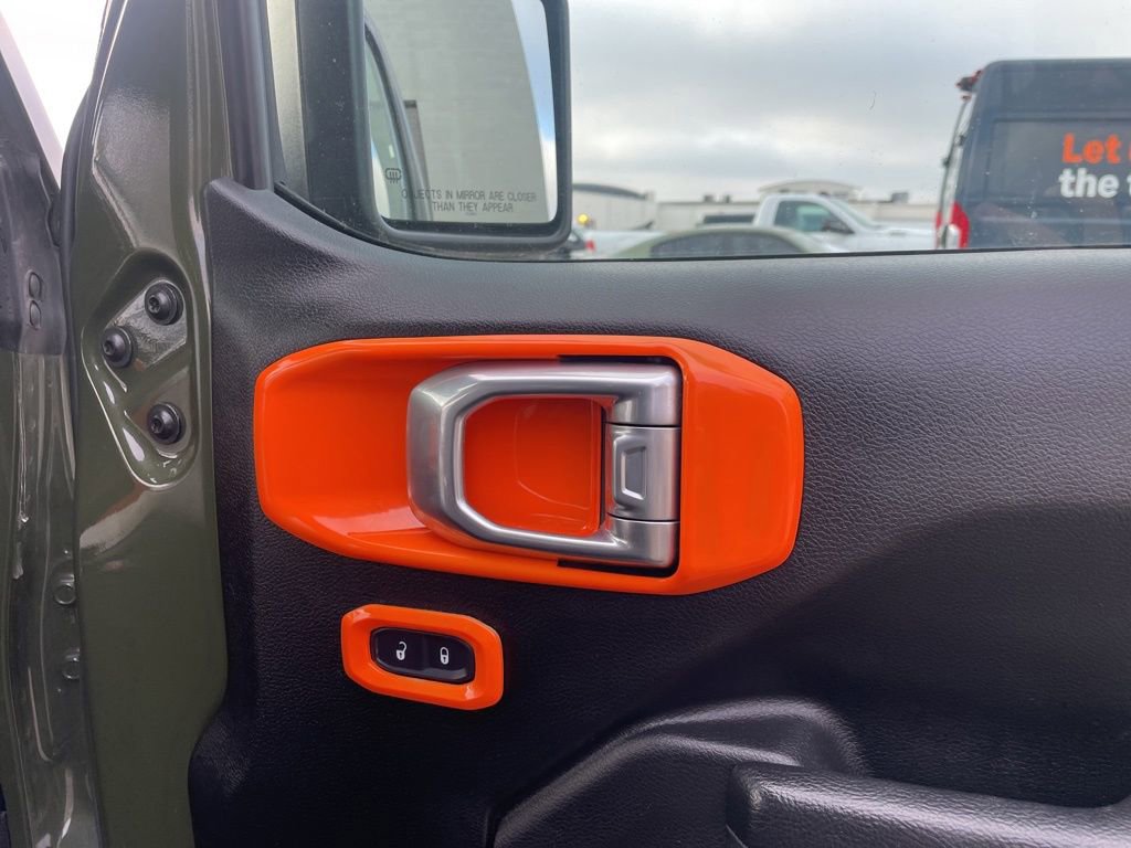 Used 2023 Jeep Gladiator Sport image 45