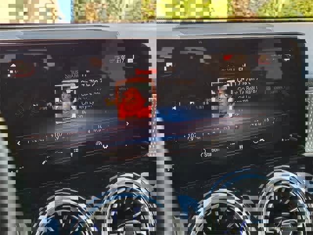 Used 2023 Mercedes-Benz EQB 250+ EQB 250+ w/ Exclusive Package image 28