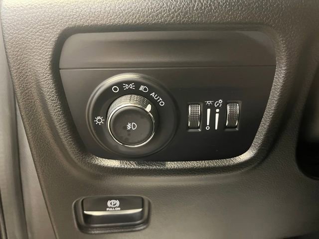 Used 2022 Jeep Grand Cherokee Overland image 16