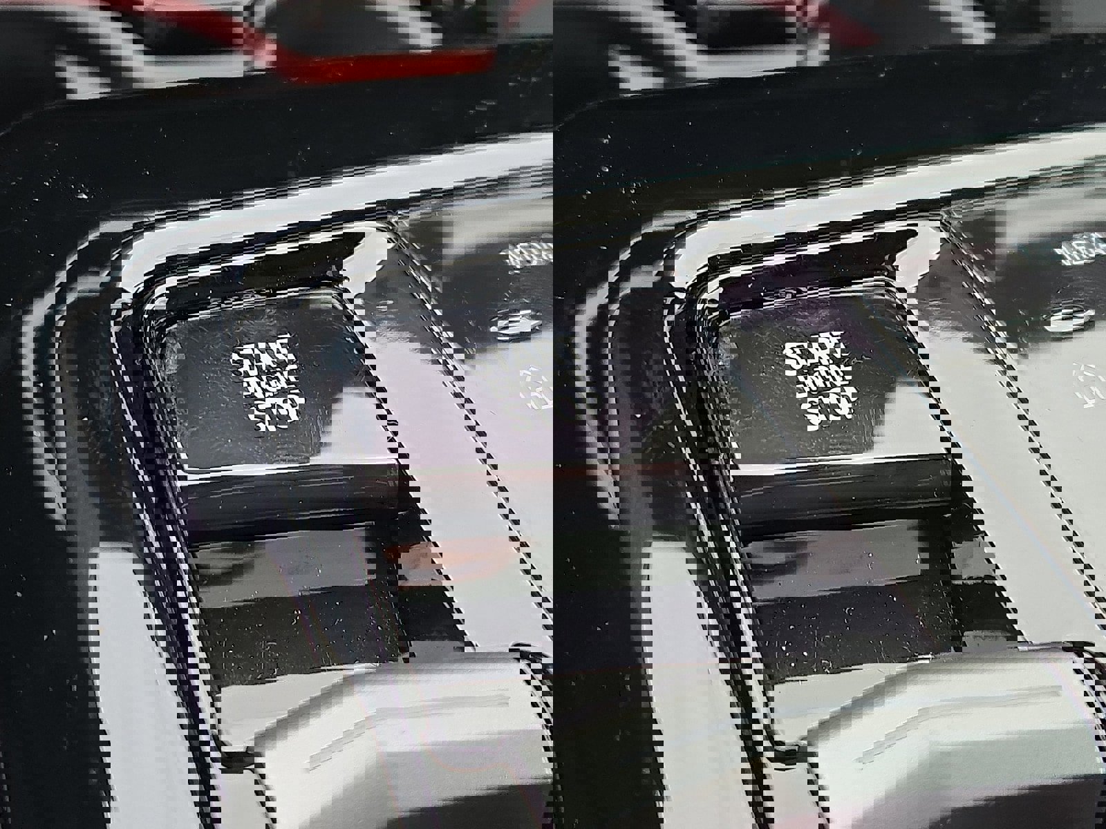 Used 2024 BMW 540i xDrive image 25