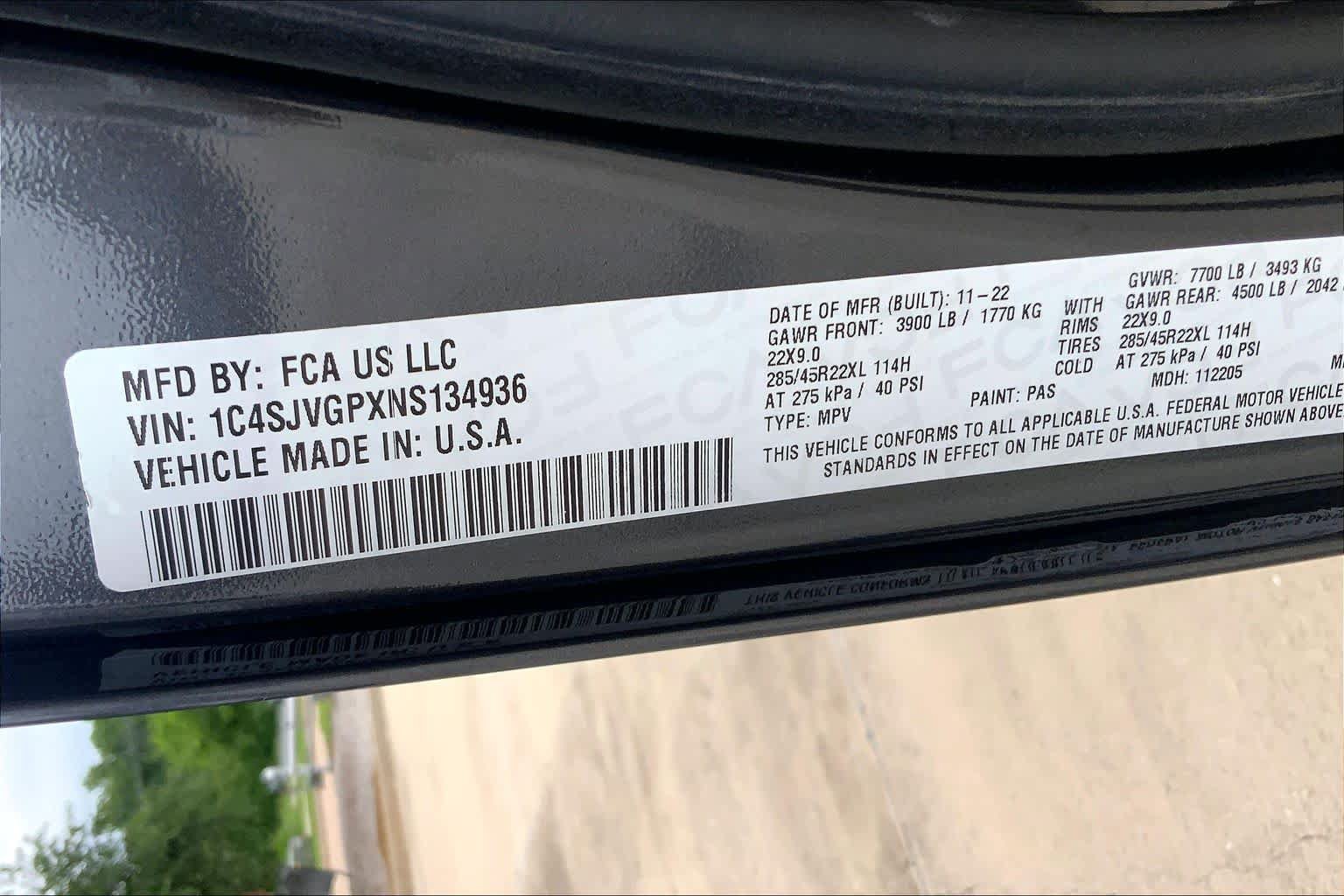 Used 2022 Jeep Grand Wagoneer Series III AWD/4WD image 33