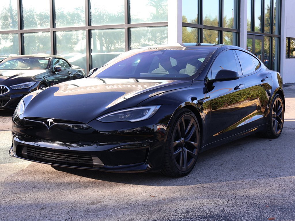 Used 2023 Tesla Model S Plaid image 11