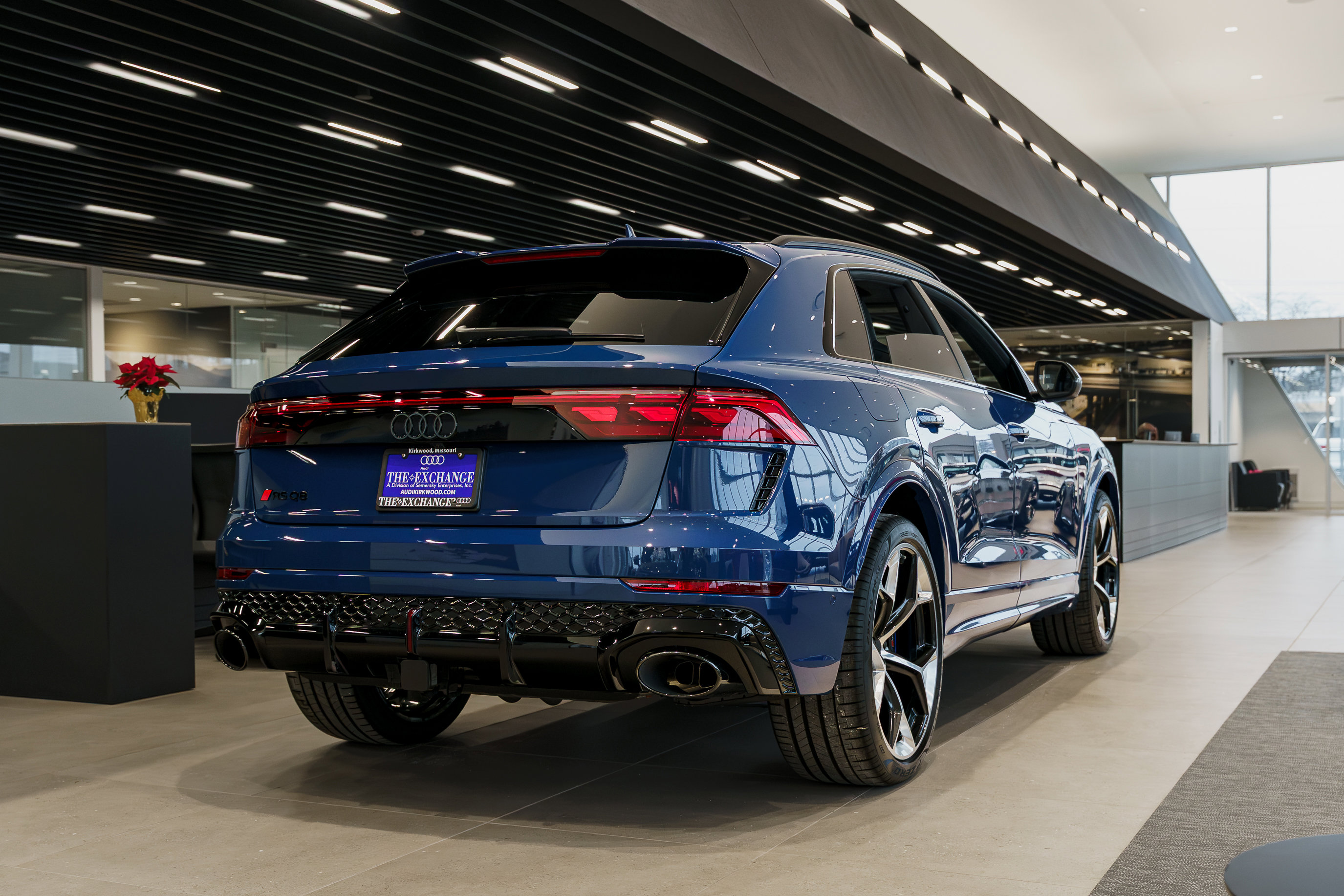 New 2026 Audi RS Q8 performance image 2