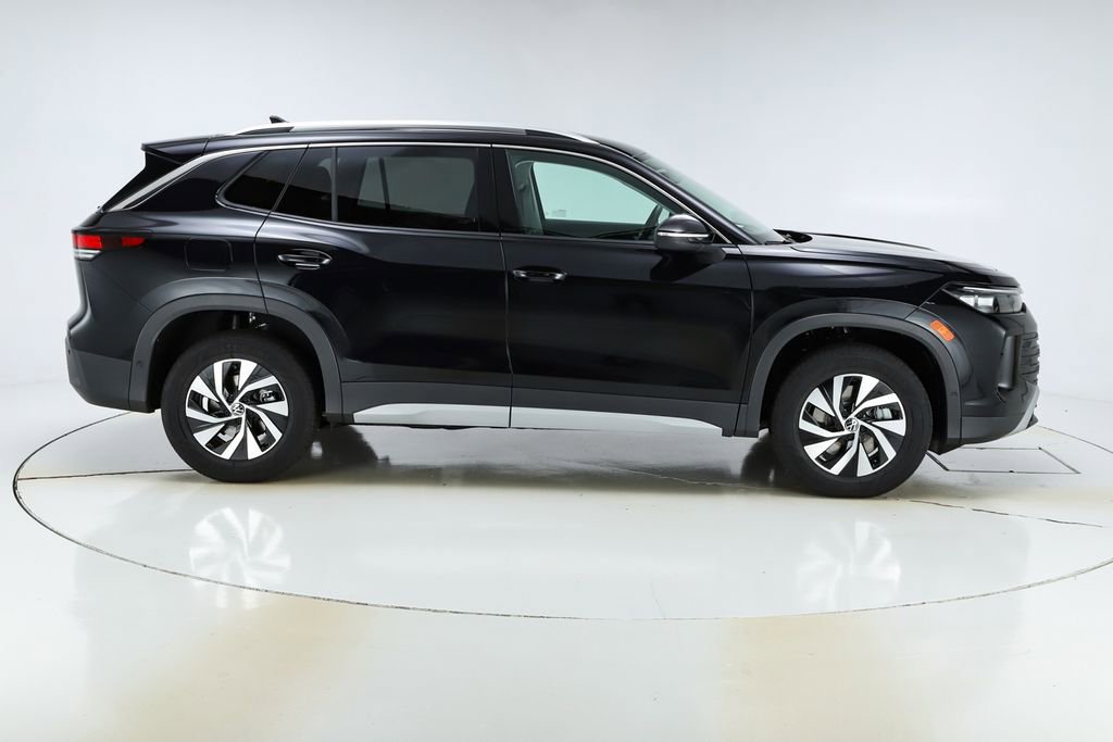 New 2026 Volkswagen Tiguan S image 10