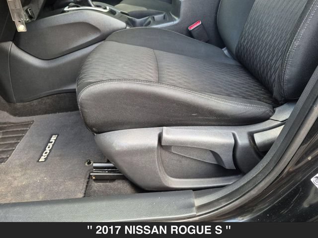Used 2017 Nissan Rogue S AWD/4WD image 15