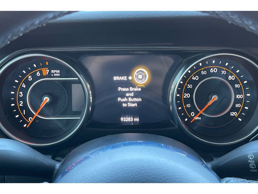 Used 2020 Jeep Wrangler Unlimited Sahara image 37