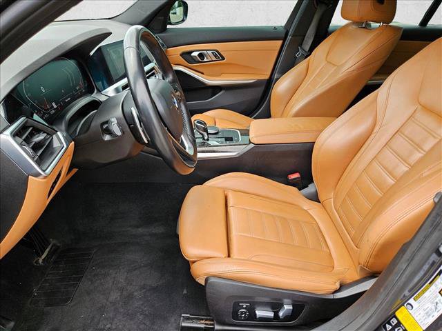 Used 2020 BMW 330i xDrive Sedan w/ Convenience Package AWD/4WD image 17