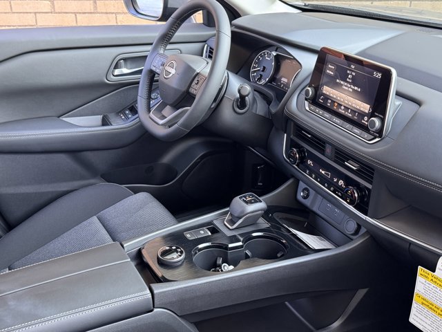 New 2025 Nissan Rogue SV image 10