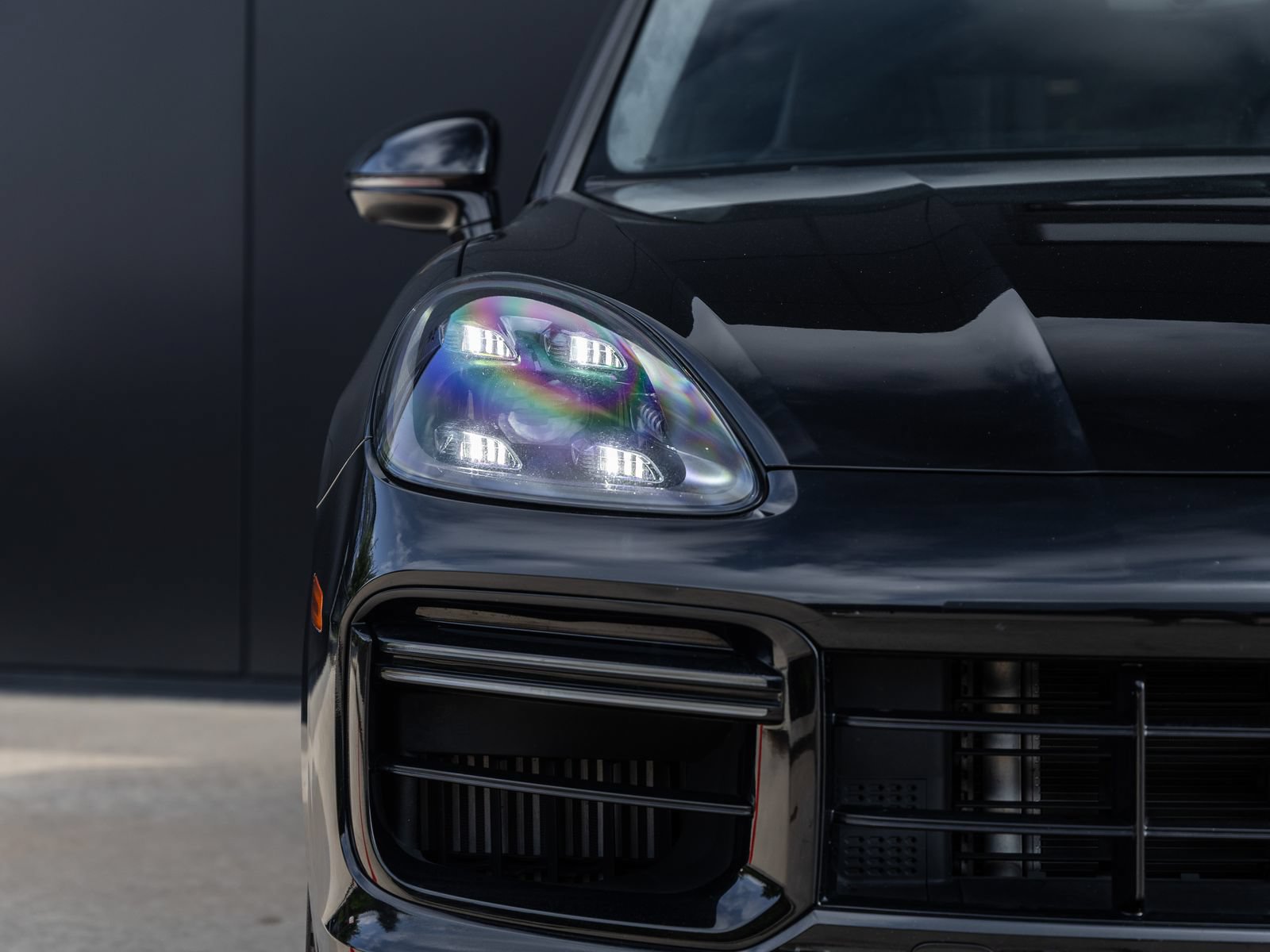 Used 2023 Porsche Cayenne Turbo S AWD/4WD image 18