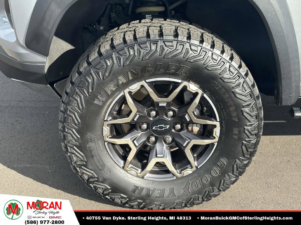 Certified 2023 Chevrolet Colorado ZR2 w/ ZR2 Convenience Package III AWD/4WD image 8