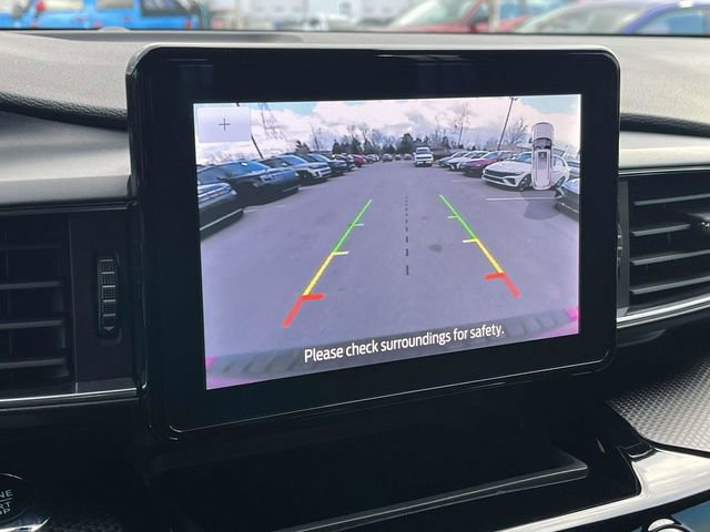 Used 2022 Ford Explorer ST image 31