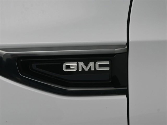 Used 2023 GMC Yukon AT4 w/ AT4 Premium Package image 13