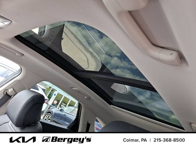 Used 2023 Genesis GV70 2.5T w/ Select Package AWD/4WD image 16