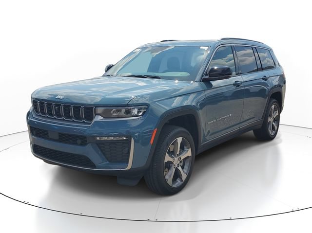 New 2026 Jeep Grand Cherokee L Limited w/ Luxury Tech Group II AWD/4WD image 2
