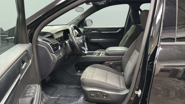 Used 2025 GMC Acadia Elevation FWD image 10