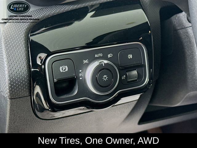 Used 2025 Mercedes-Benz CLA 250 4MATIC image 10