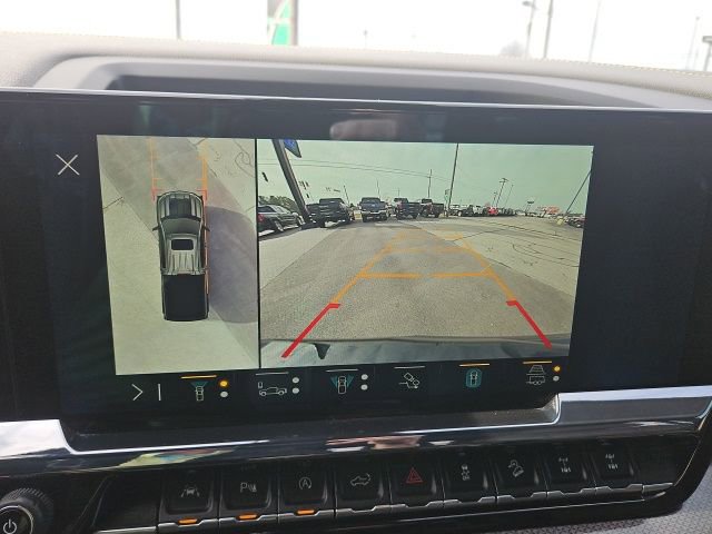 Used 2023 Chevrolet Silverado 1500 ZR2 w/ Technology Package image 39