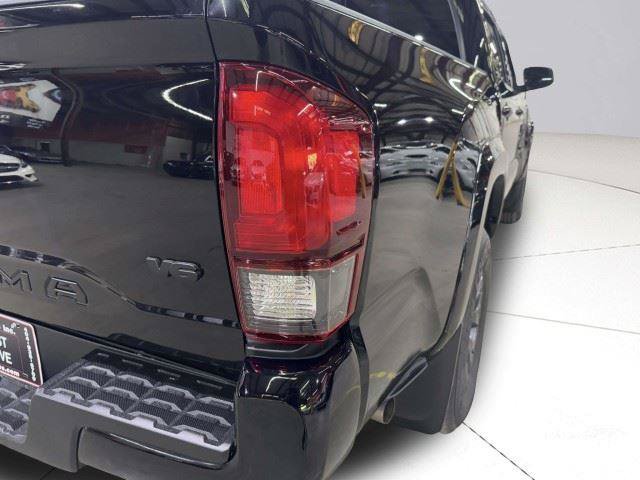 Used 2023 Toyota Tacoma SR5 RWD image 70