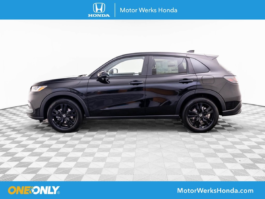 New 2027 Honda HR-V Sport image 2