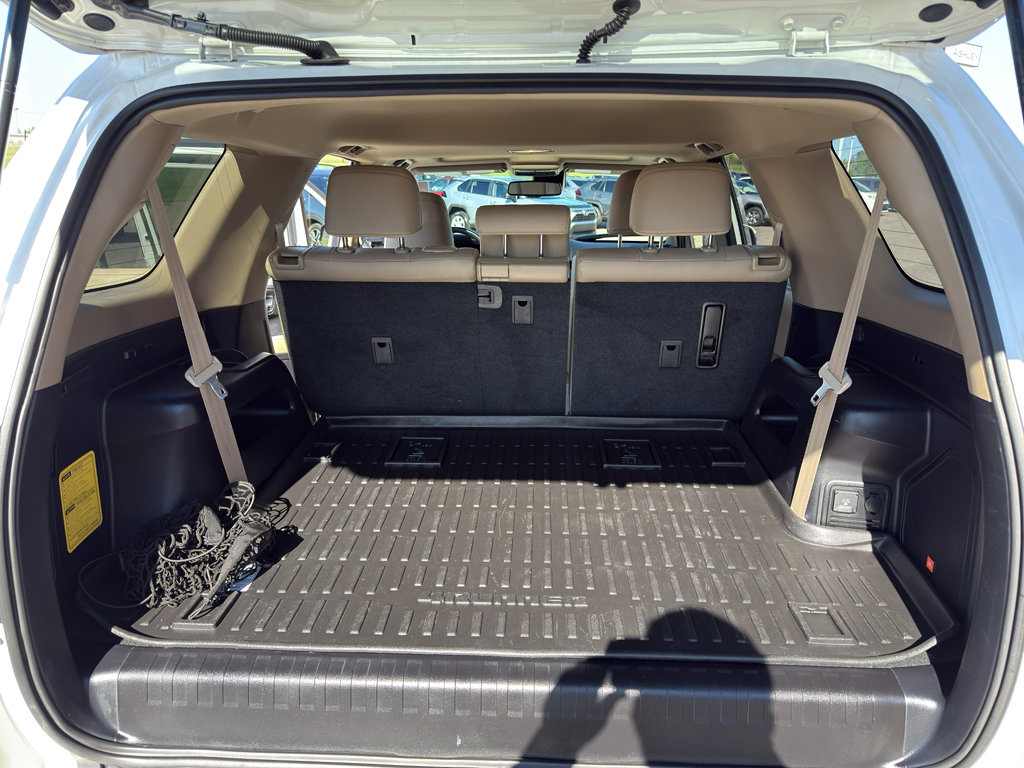 Used 2023 Toyota 4Runner Limited image 12