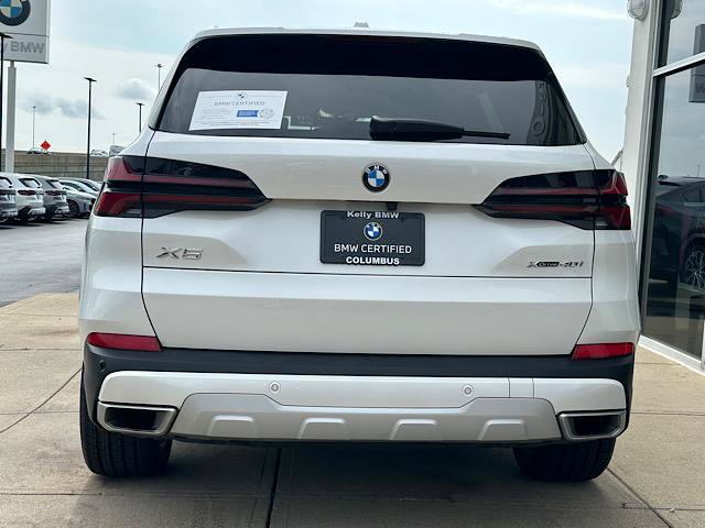 Used 2024 BMW X5 xDrive40i w/ Premium Package AWD/4WD image 9