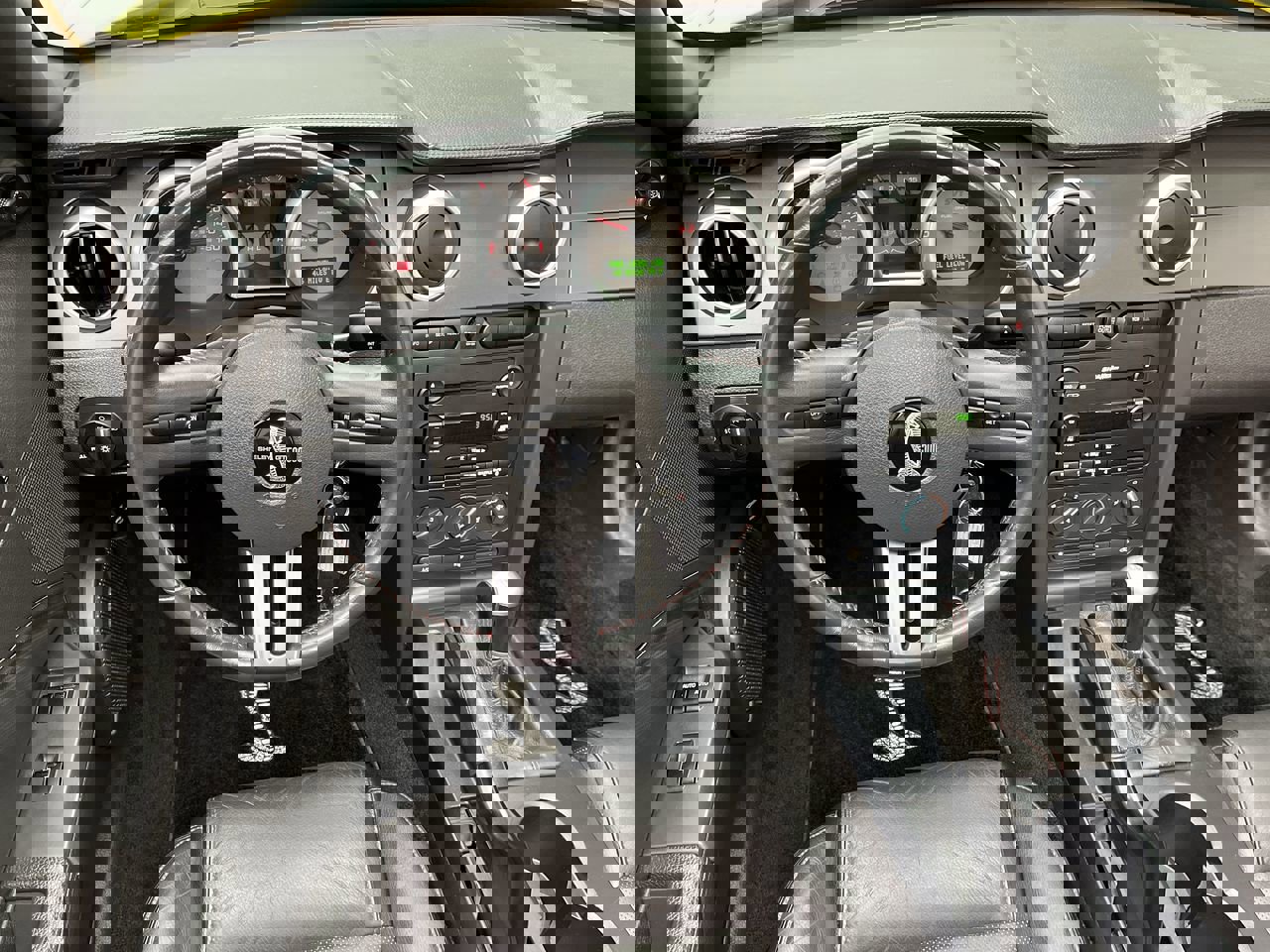 Used 2007 Ford Mustang Shelby GT500 image 11