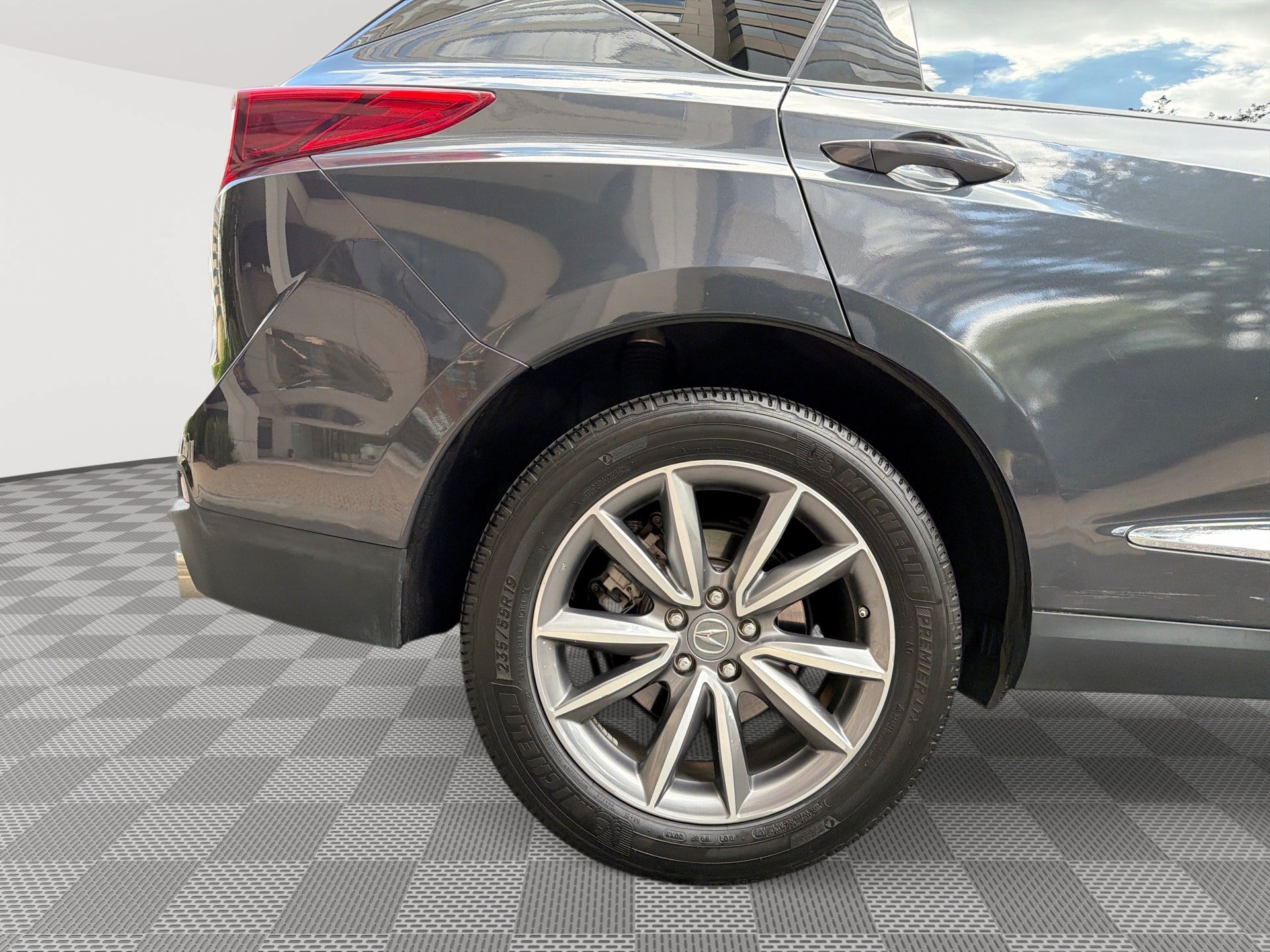 Used 2020 Acura RDX w/ Technology Package AWD/4WD image 30