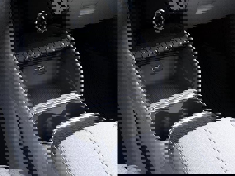 New 2026 GMC Terrain Denali w/ LPO, Floor Liner Package image 57