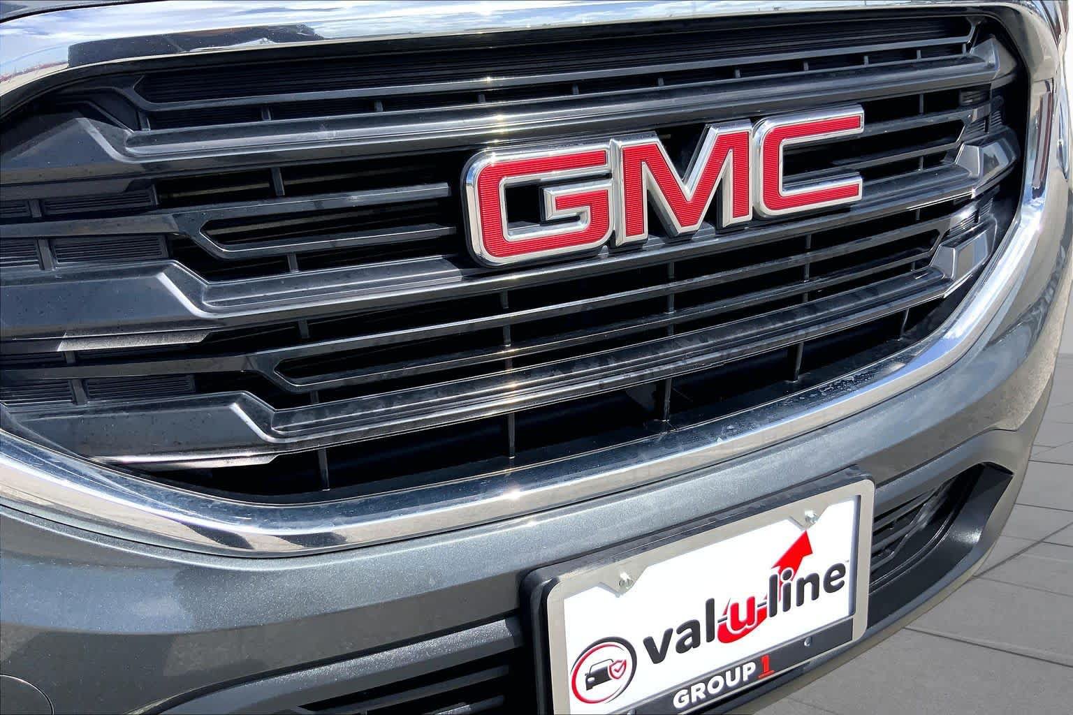 Used 2018 GMC Terrain SLE w/ Driver Convenience Package FWD image 29